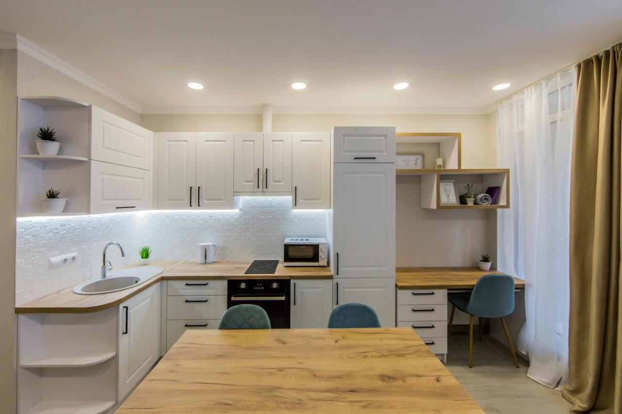Comfort Town Apartment *